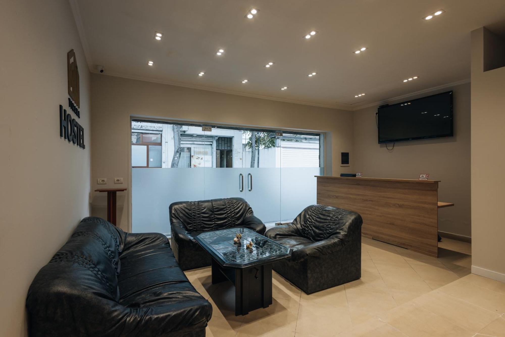 Gm Tirana Hostel Εξωτερικό φωτογραφία